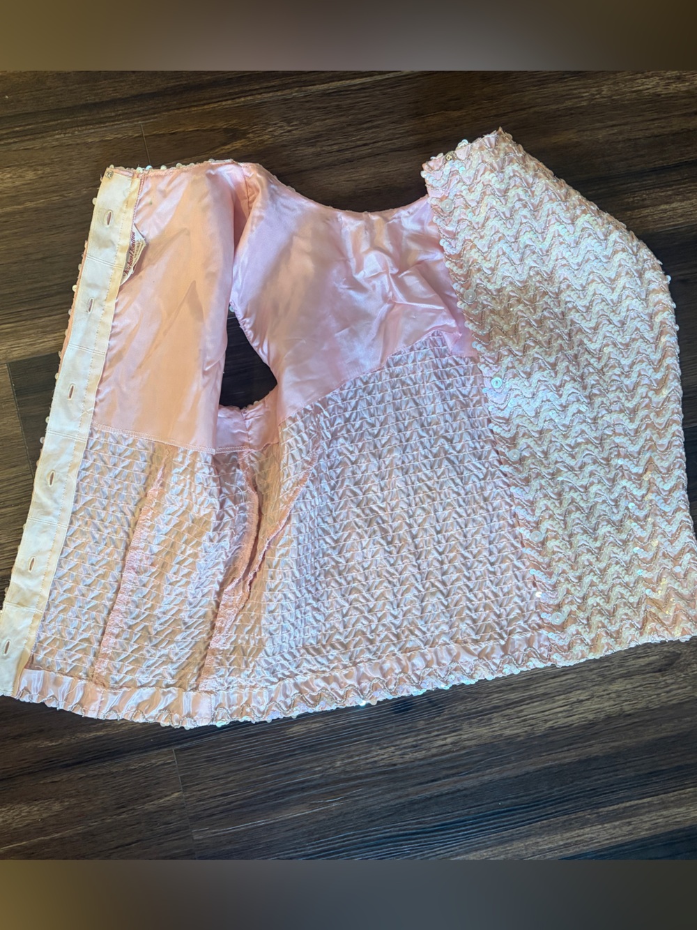 Vintage 70s Pink Sequin Zigzag button closure sleeveless Top - Picture 6 of 16